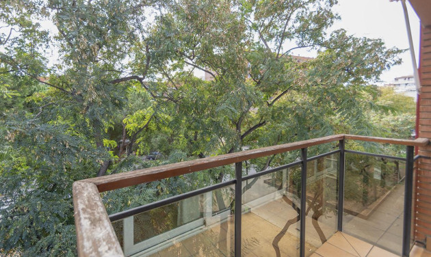 Resale - Villa - Barcelona - Sant Andreu
