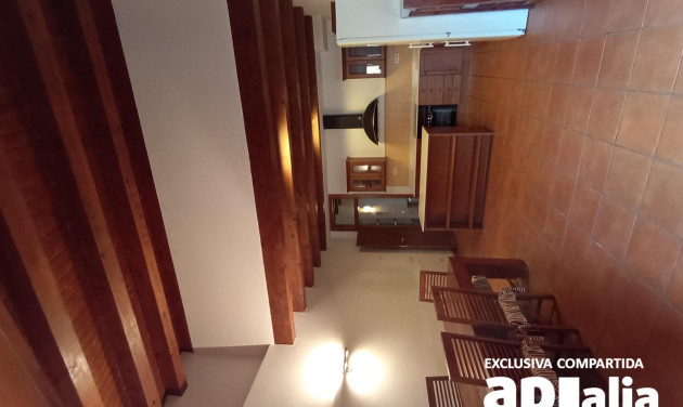 Reventa - Casa de pueblo - Castellar del Vallès