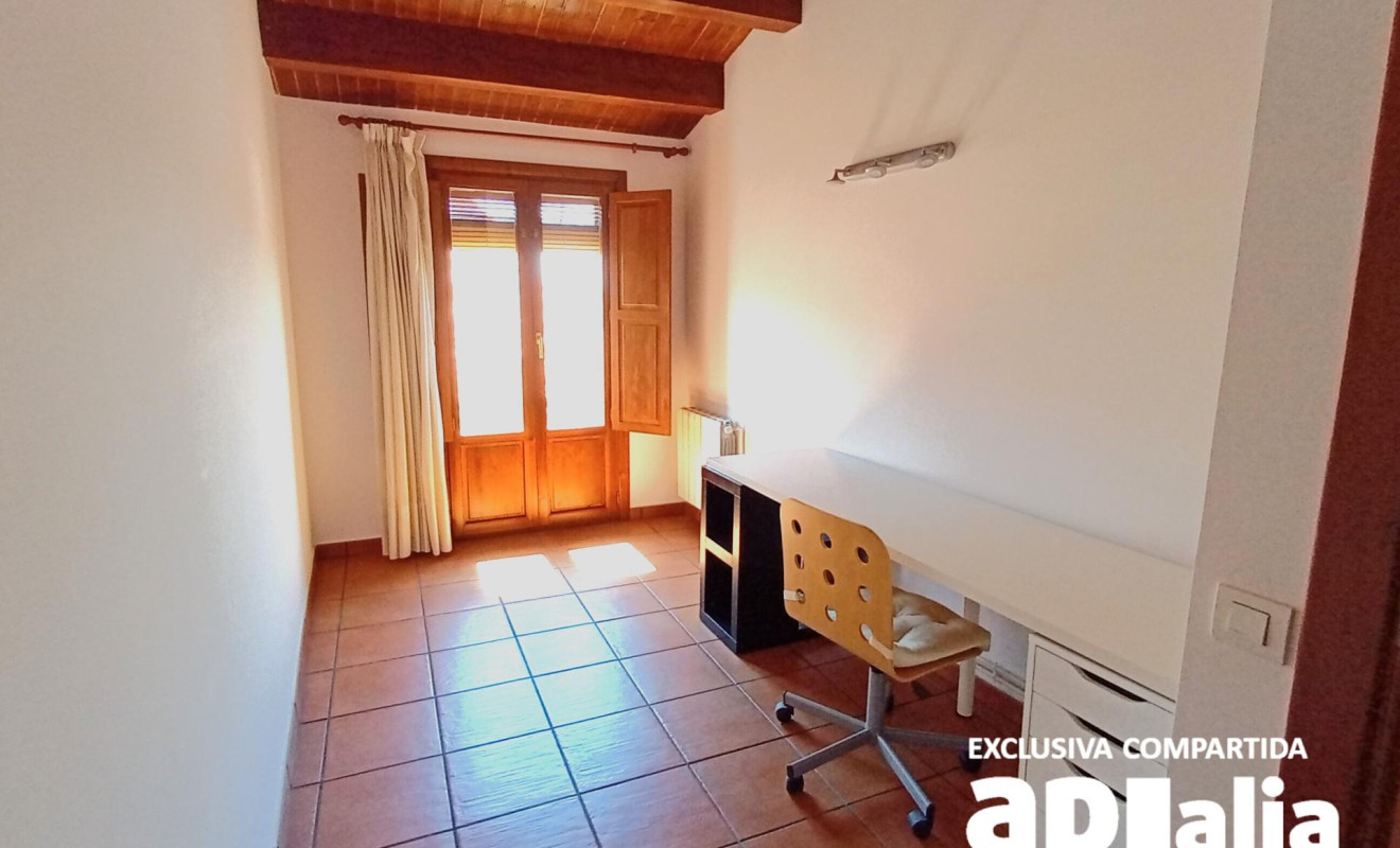 Reventa - Casa de pueblo - Castellar del Vallès