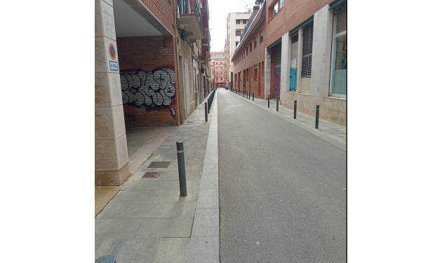 Reventa - Plaza de aparcamiento - Barcelona - Sants - Montjuïc