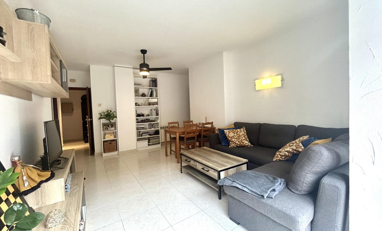Resale - Apartment / flat - Sabadell - Centro
