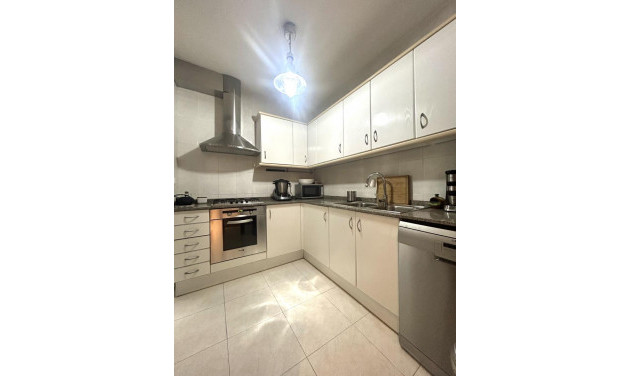 Resale - Apartment / flat - Sabadell - Centro