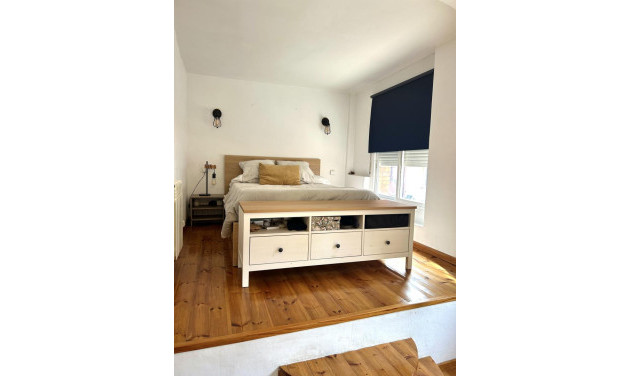 Resale - Apartment / flat - Sabadell - Centro