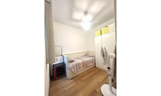 Resale - Apartment / flat - Sabadell - Centro
