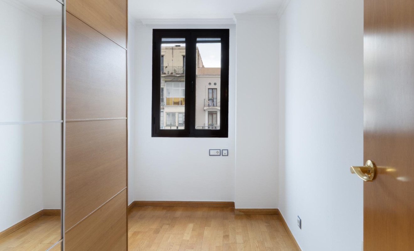 Herverkoop - Appartement / flat - Barcelona - Ciutat Vella / Barri Gòtic
