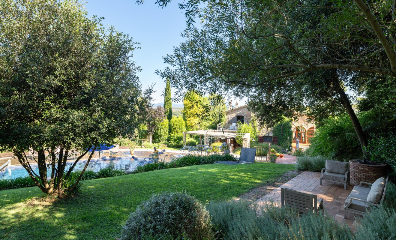 Herverkoop - Boerderijen - Esponellà