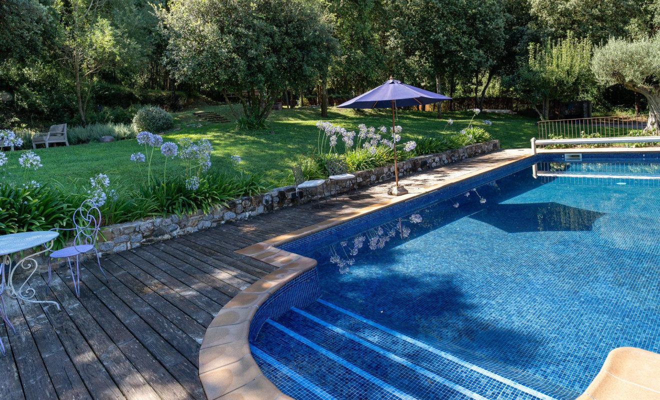 Herverkoop - Boerderijen - Esponellà