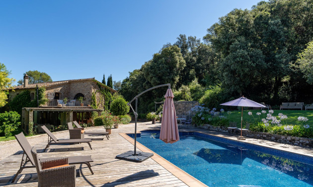 Herverkoop - Boerderijen - Esponellà