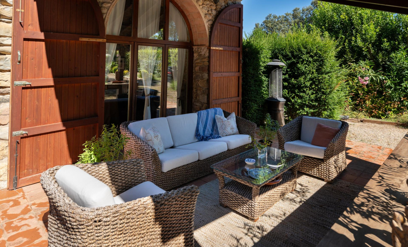 Herverkoop - Boerderijen - Esponellà