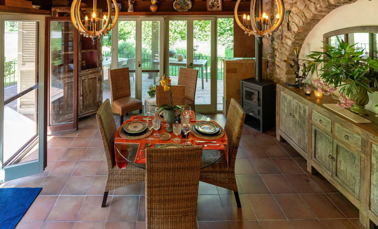 Herverkoop - Boerderijen - Esponellà