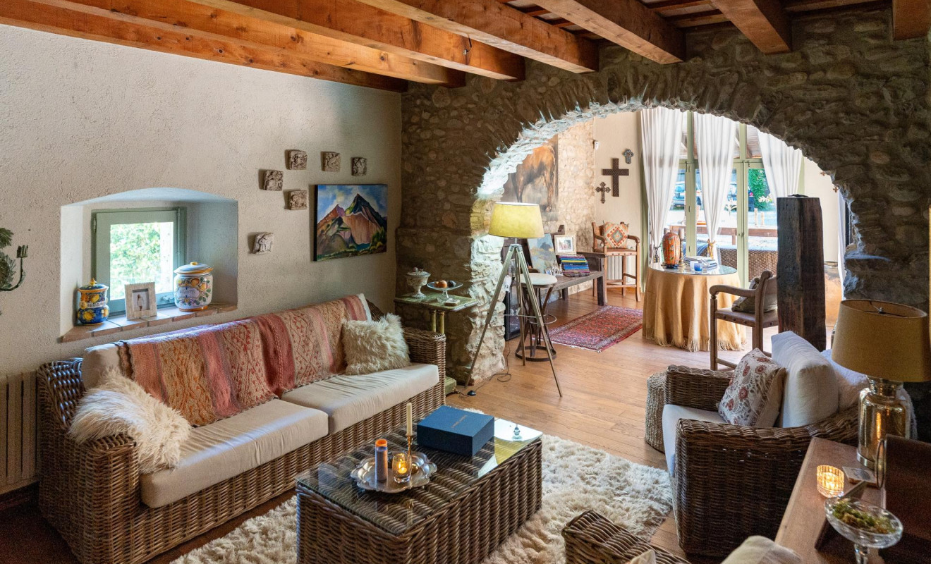 Herverkoop - Boerderijen - Esponellà