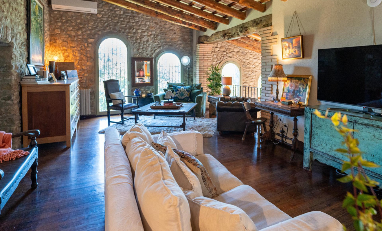 Herverkoop - Boerderijen - Esponellà