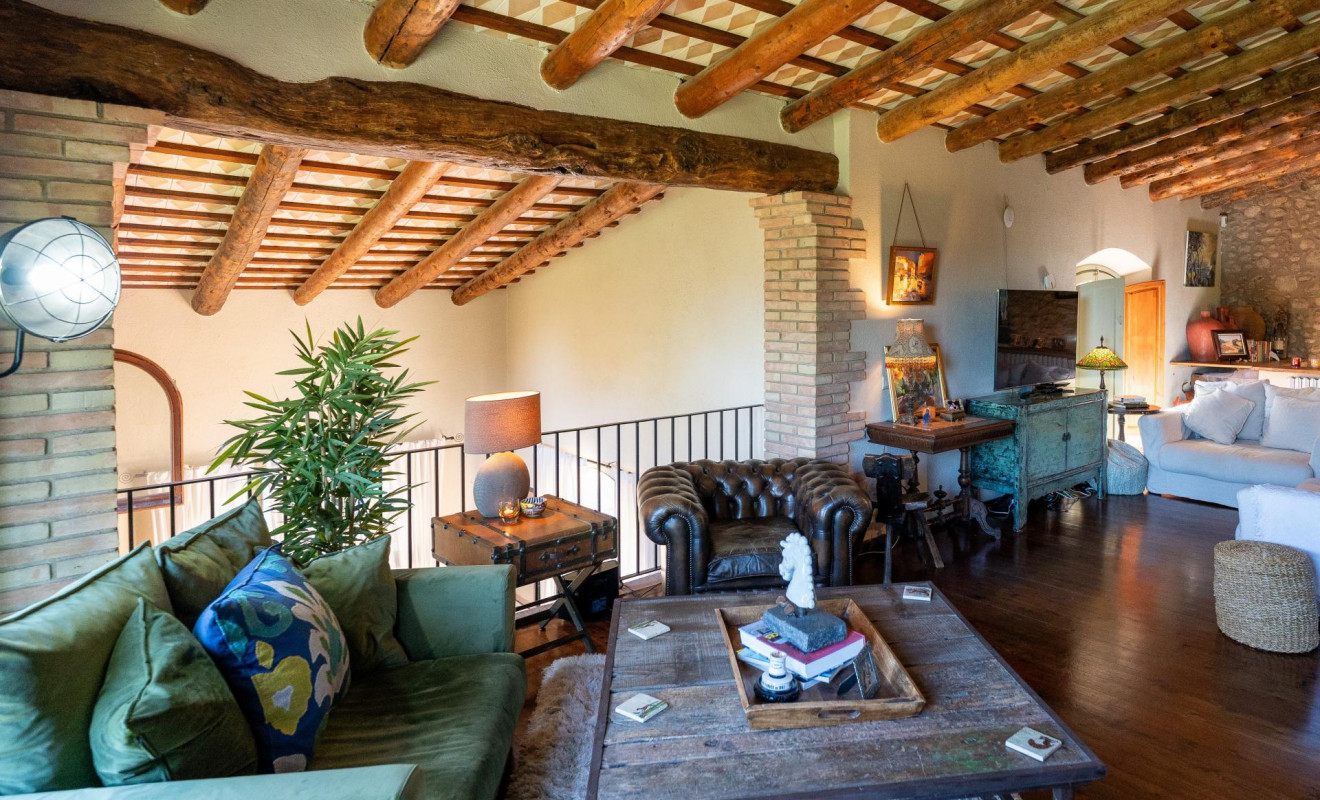 Herverkoop - Boerderijen - Esponellà