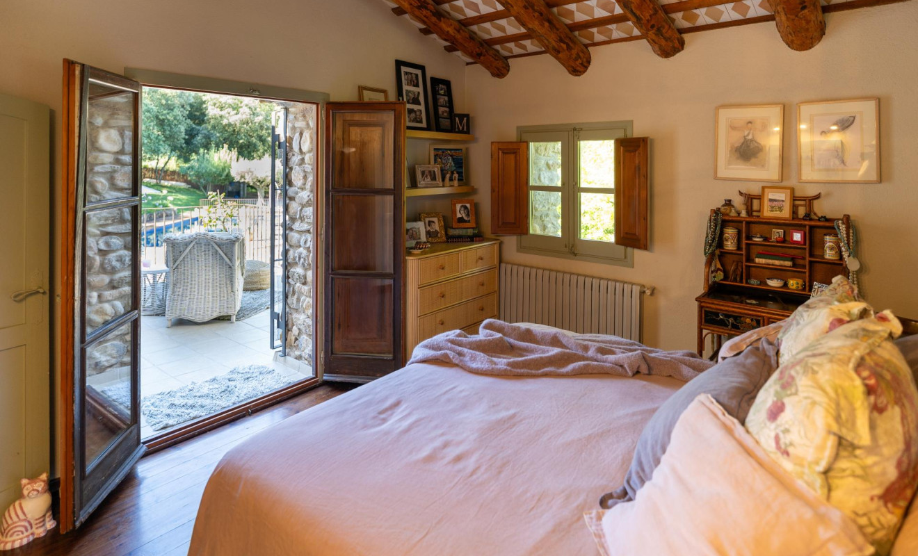 Herverkoop - Boerderijen - Esponellà