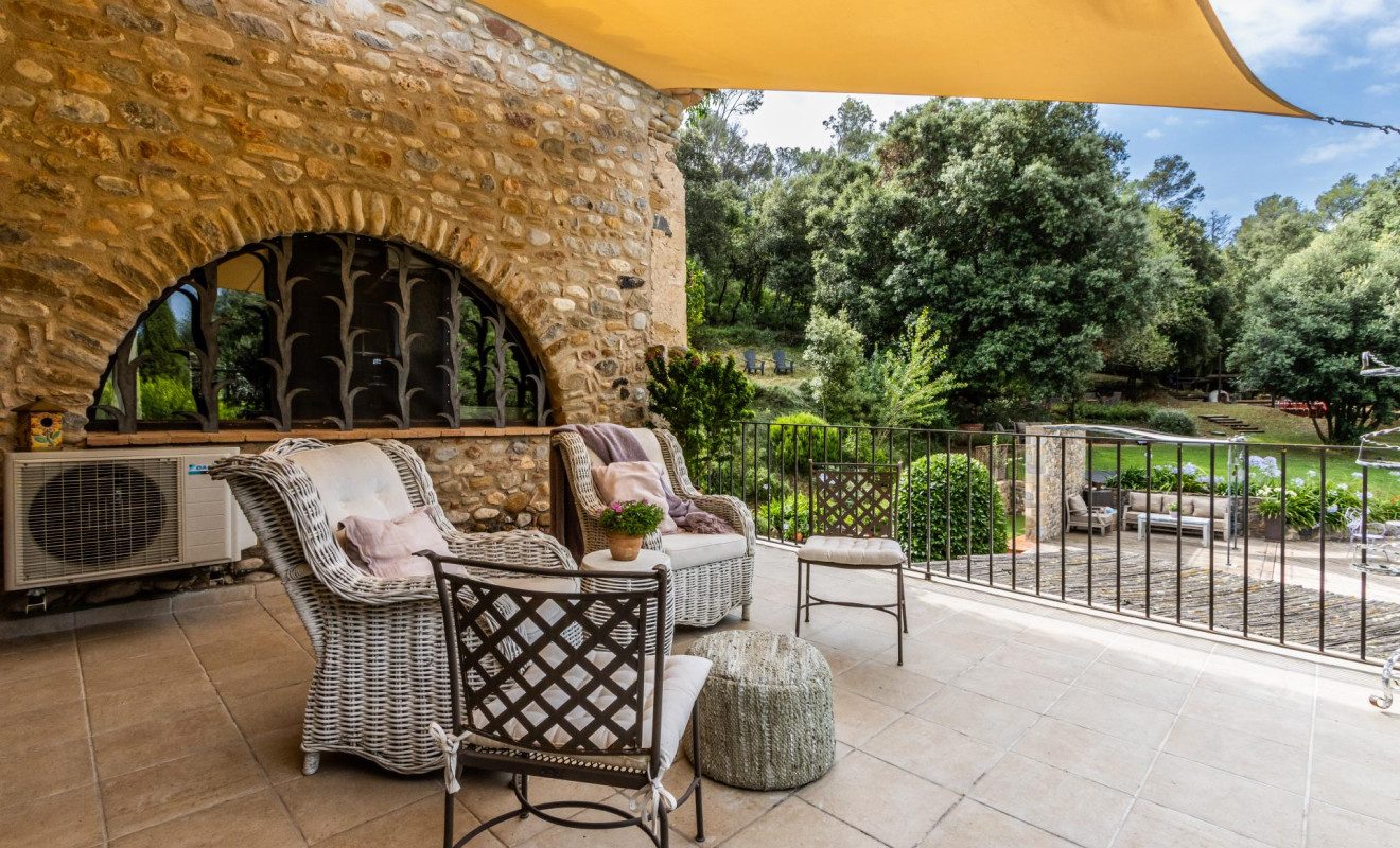 Herverkoop - Boerderijen - Esponellà