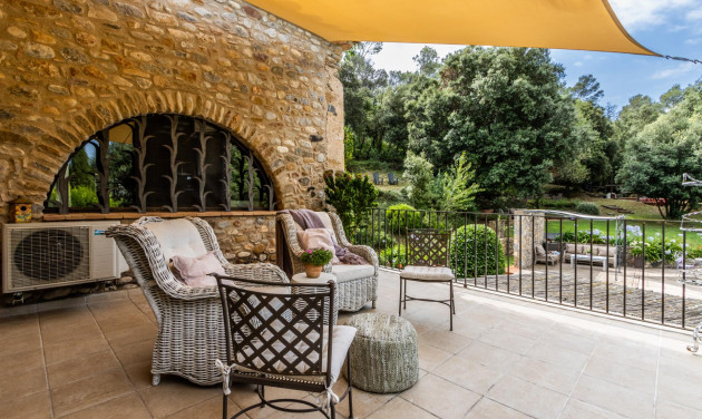 Herverkoop - Boerderijen - Esponellà