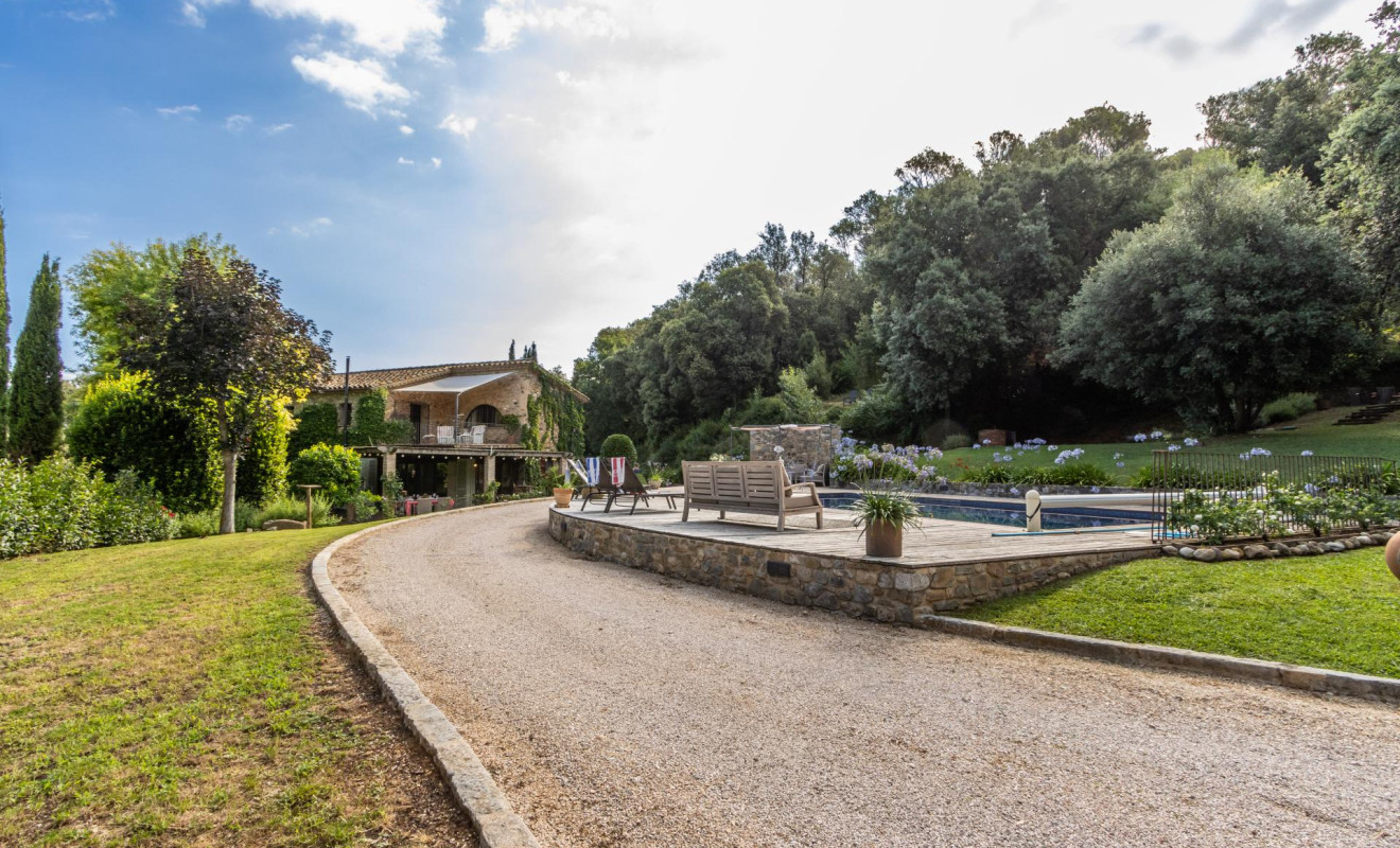 Herverkoop - Boerderijen - Esponellà