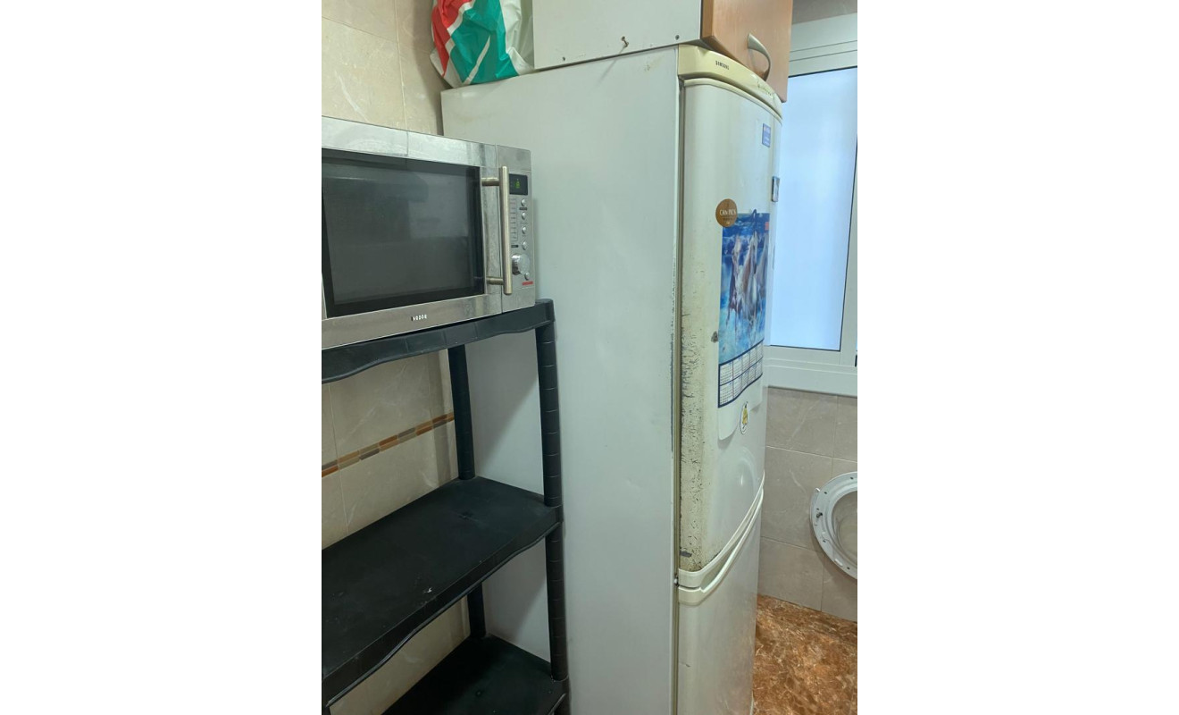 Herverkoop - Appartement / flat - Badalona - Salud