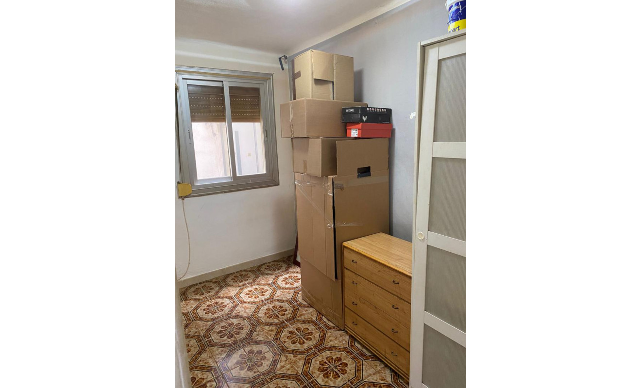 Herverkoop - Appartement / flat - Badalona - Salud
