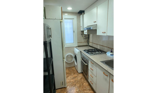 Herverkoop - Appartement / flat - Badalona - Salud