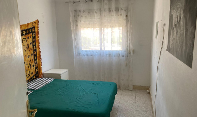 Herverkoop - Appartement / flat - Badalona - Salud