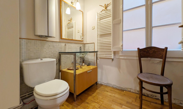 Herverkoop - Appartement / flat - Barcelona - Ciutat Vella / Sant Pere