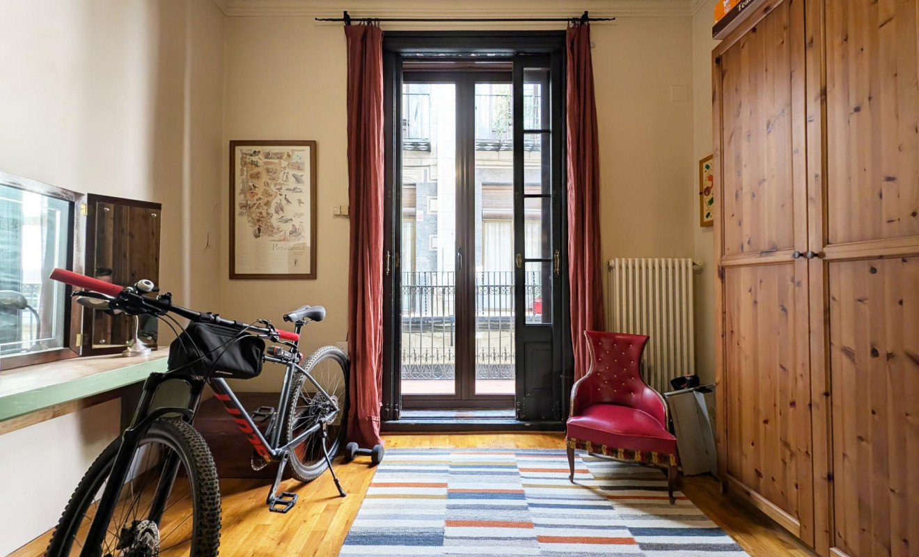 Herverkoop - Appartement / flat - Barcelona - Ciutat Vella / Sant Pere