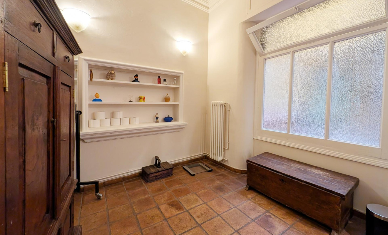 Herverkoop - Appartement / flat - Barcelona - Ciutat Vella / Sant Pere