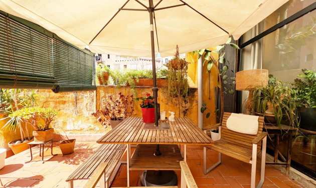 Herverkoop - Appartement / flat - Barcelona - Ciutat Vella / Sant Pere