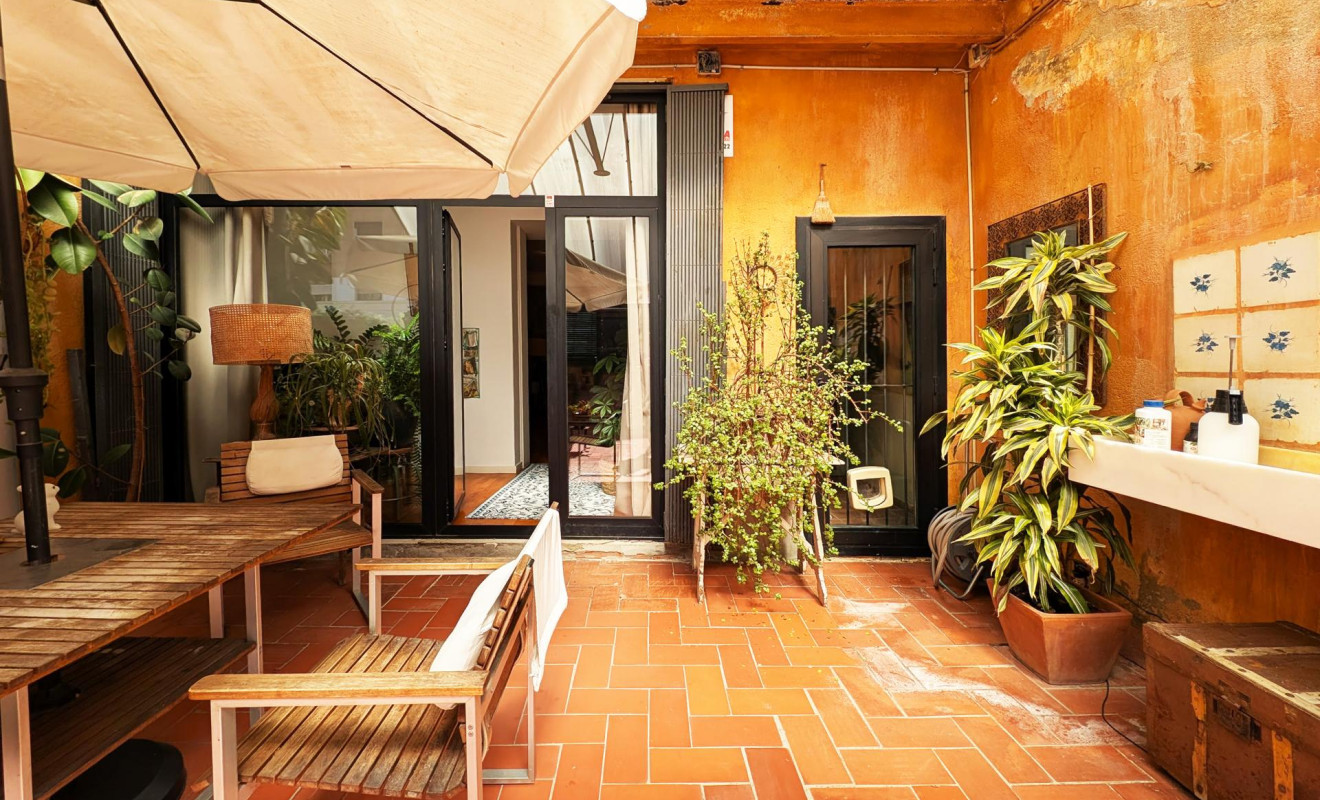 Herverkoop - Appartement / flat - Barcelona - Ciutat Vella / Sant Pere