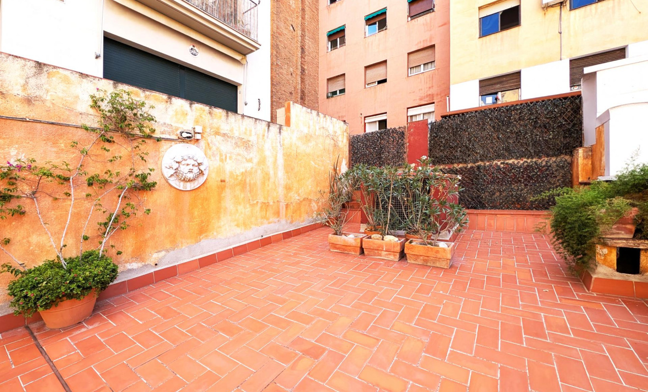 Herverkoop - Appartement / flat - Barcelona - Ciutat Vella / Sant Pere