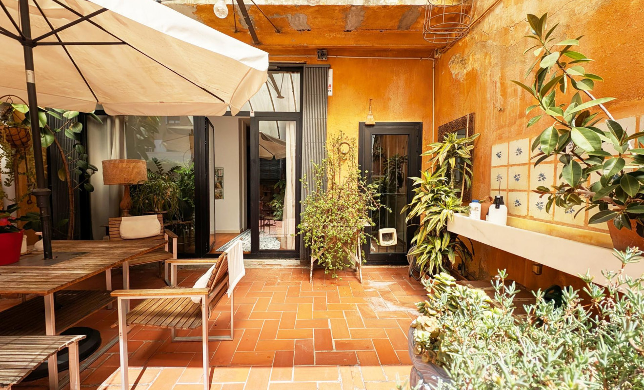 Herverkoop - Appartement / flat - Barcelona - Ciutat Vella / Sant Pere
