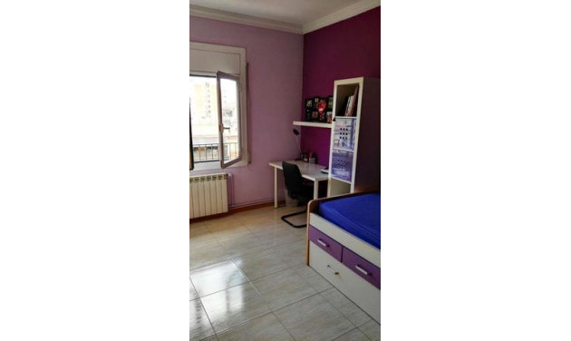 Reventa - Apartamento / piso - Mollet del Valles - Centre