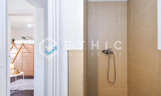 Herverkoop - Appartement / flat - Terrassa - Can Palet