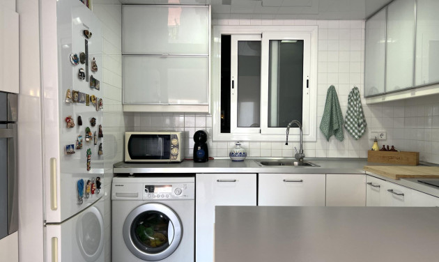 Reventa - Apartamento / piso - Sant Pere Pescador