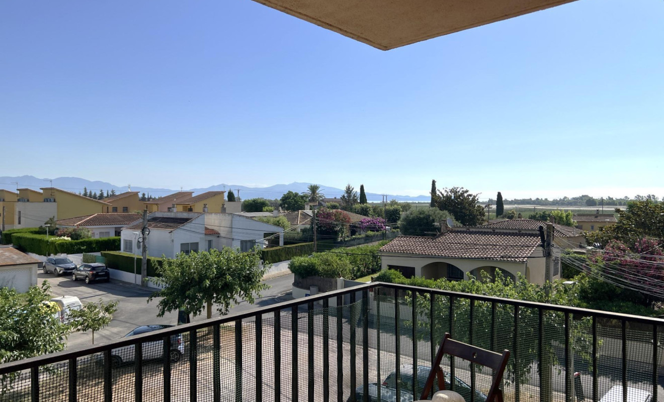 Reventa - Apartamento / piso - Sant Pere Pescador