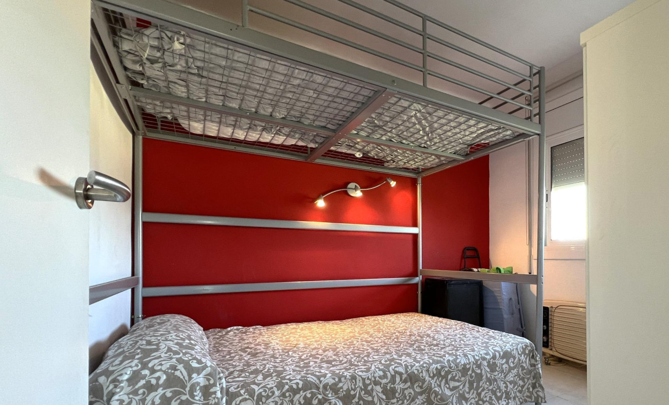 Reventa - Apartamento / piso - Sant Pere Pescador