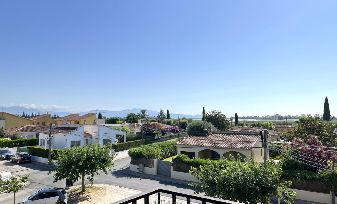 Reventa - Apartamento / piso - Sant Pere Pescador