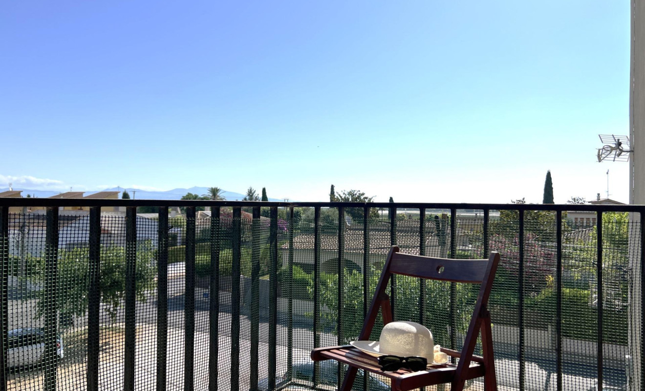 Reventa - Apartamento / piso - Sant Pere Pescador