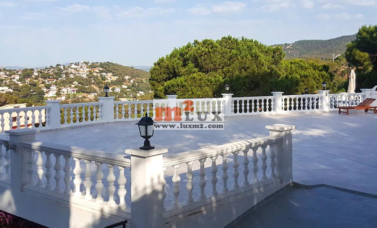 Herverkoop - Villa - Lloret de Mar - Canyelles