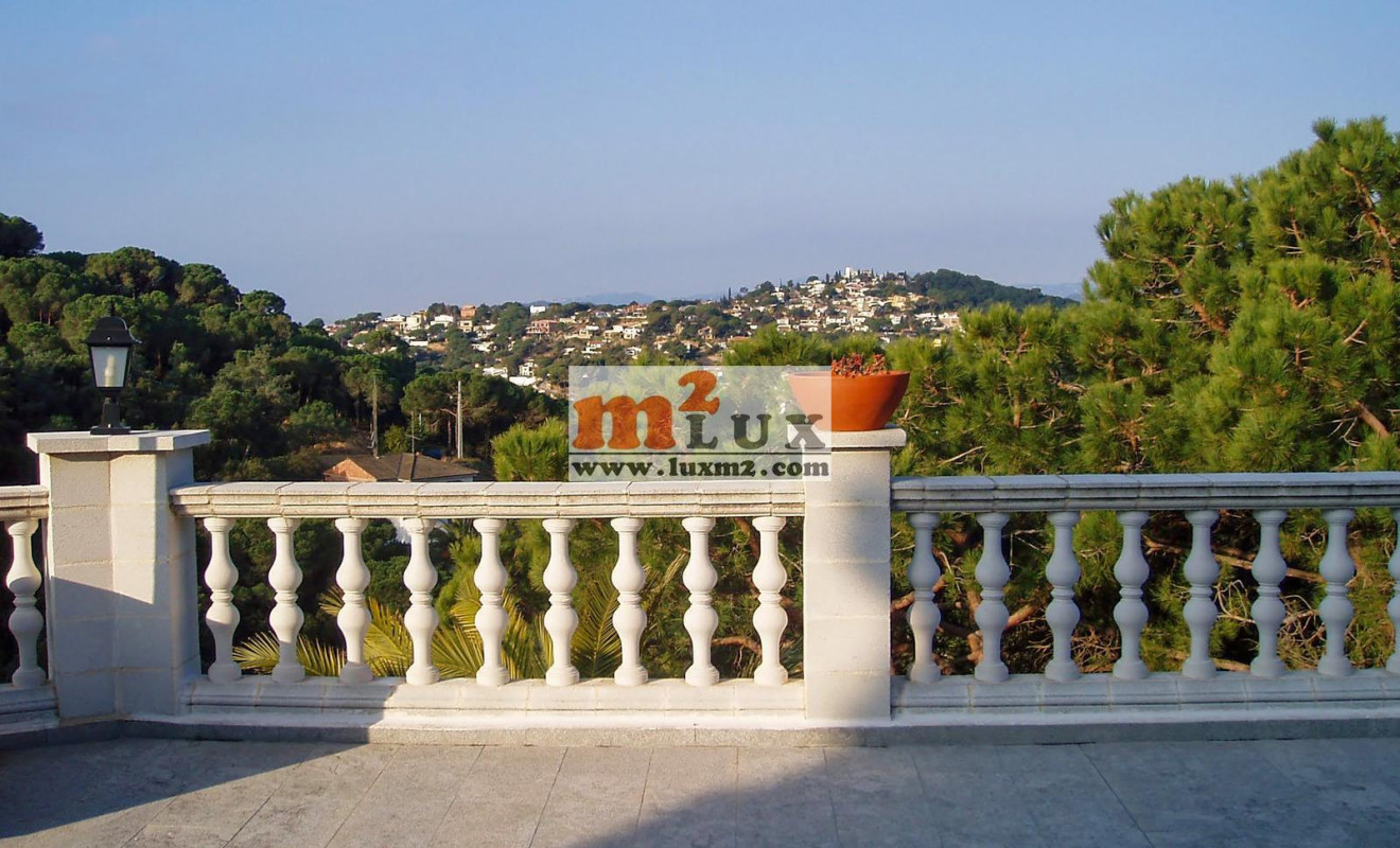 Herverkoop - Villa - Lloret de Mar - Canyelles