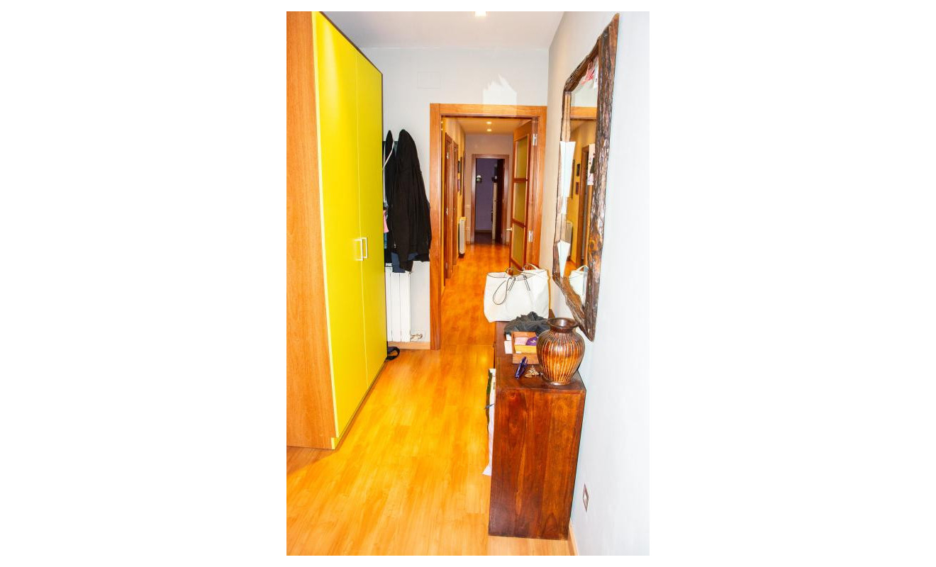 Resale - Apartment / flat - Caldes de Montbui