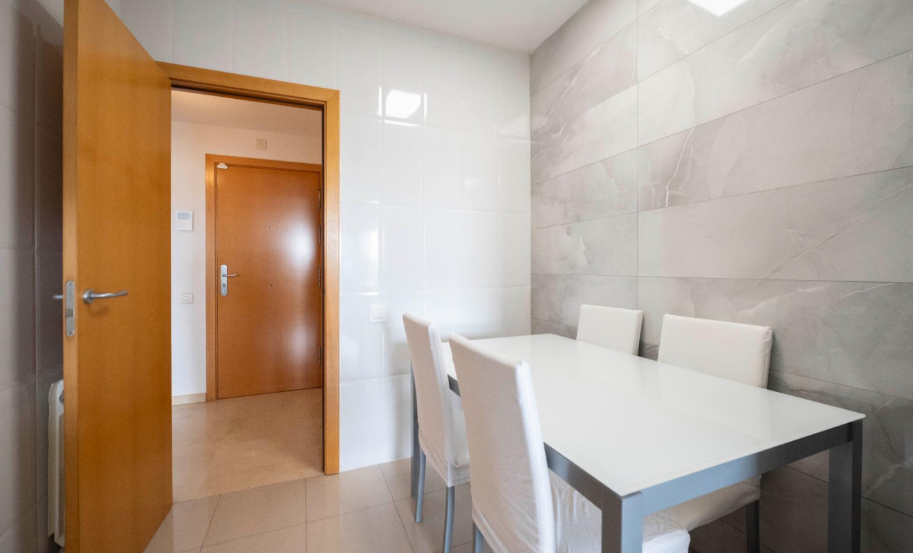 Reventa - Apartamento / piso - Tiana