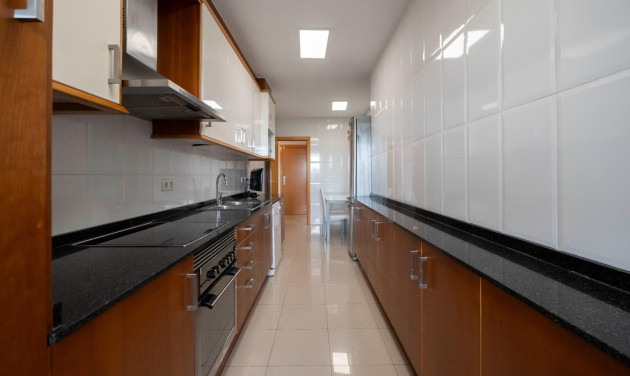 Reventa - Apartamento / piso - Tiana