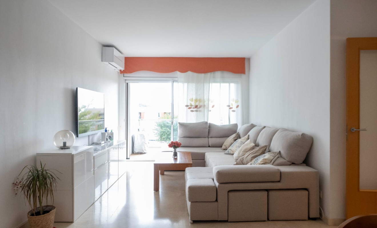 Reventa - Apartamento / piso - Tiana