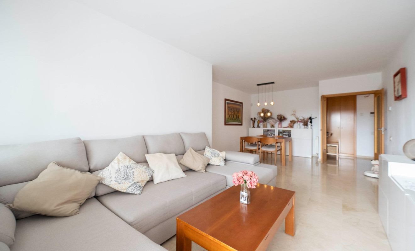 Reventa - Apartamento / piso - Tiana