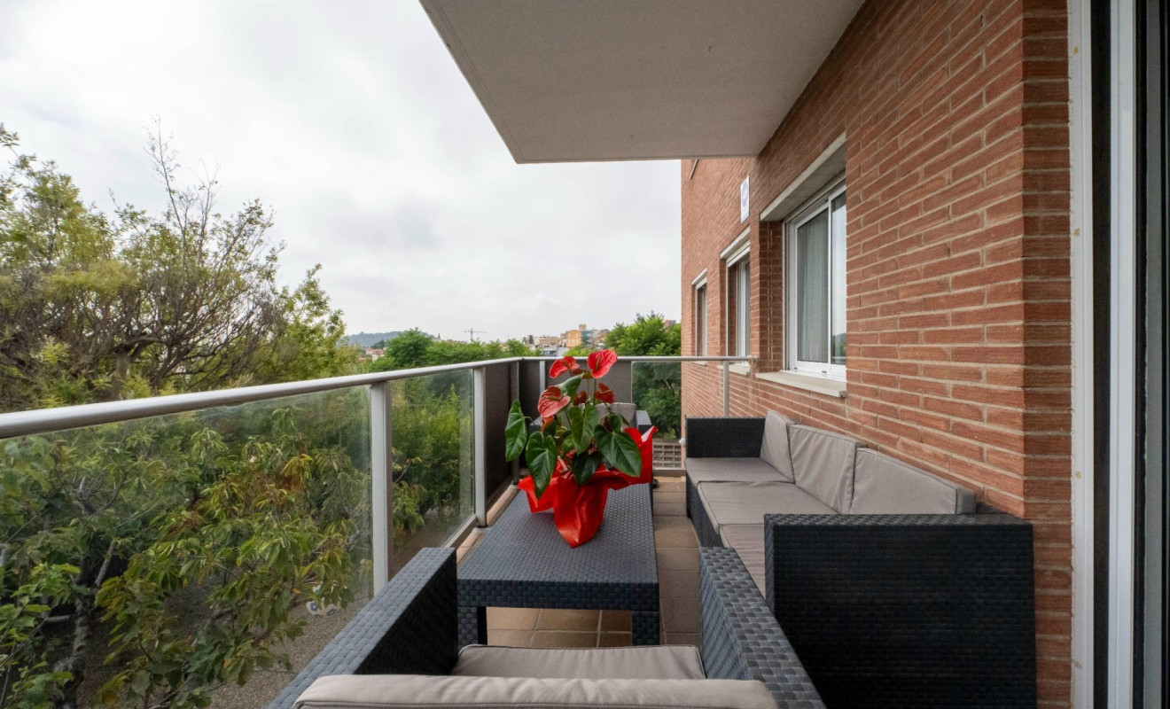 Reventa - Apartamento / piso - Tiana