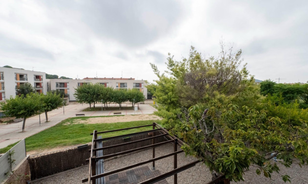 Reventa - Apartamento / piso - Tiana