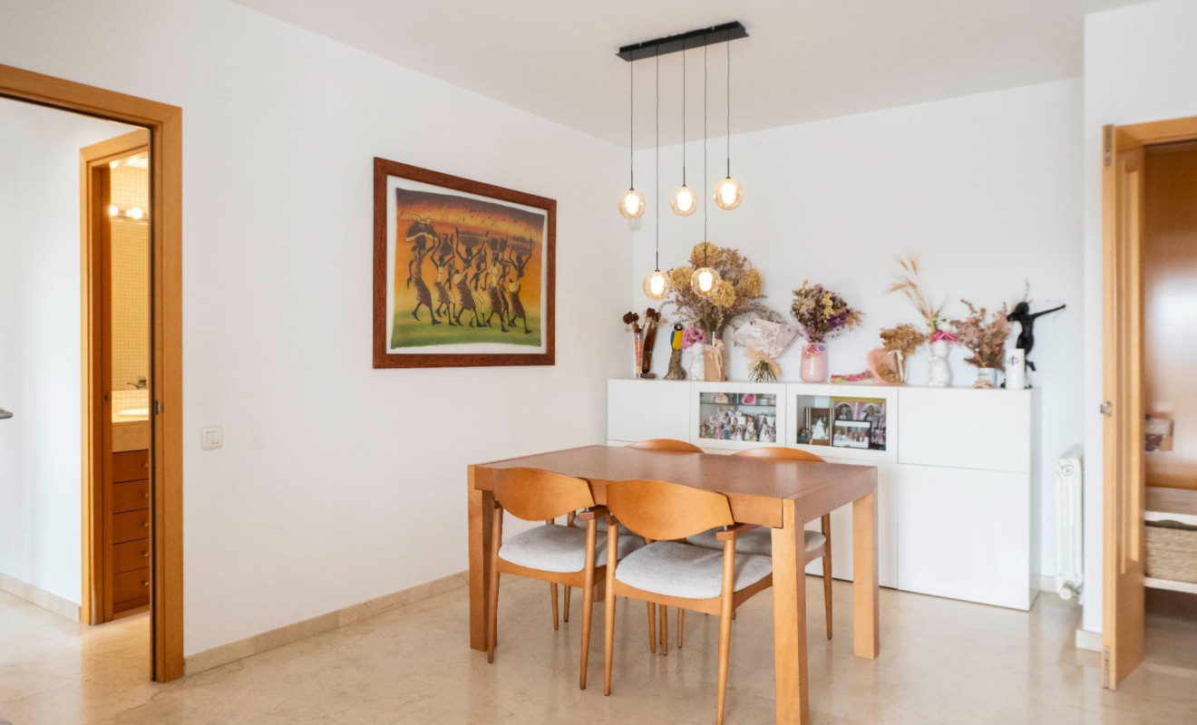 Reventa - Apartamento / piso - Tiana