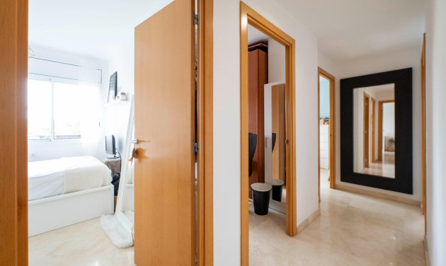 Reventa - Apartamento / piso - Tiana